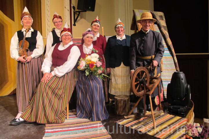 Nāburgi jubilejas koncertā